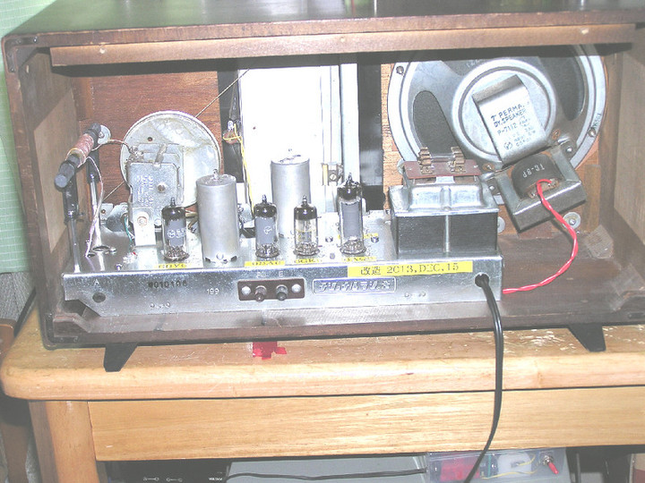 真空管ラジオ ビクター F-212型 【整備済】