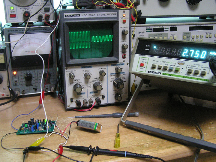 自作トランジスタ式ステレオアンプ RADIO KITS IN JA : アマチュア無線 マイクアンプ 自作 NJM2783