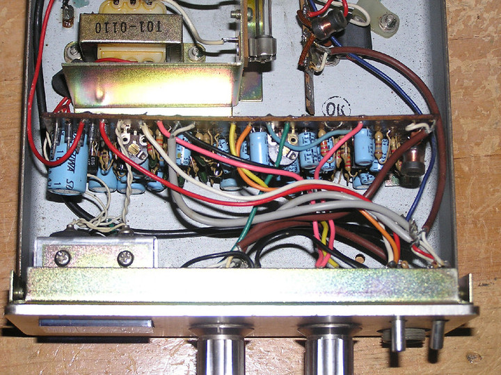 RADIO KITS IN JA : ダイワのマイクコンプレッサー MC-330.