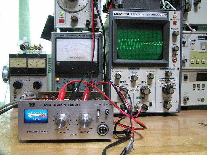 RADIO KITS IN JA : daiwa マイクコンプレッサー MC-330 :正常
