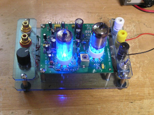 RADIO KITS IN JA : 乾電池方式のFM ワイヤレスマイク 真空管3A5