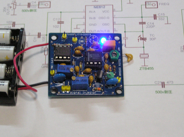 RADIO KITS IN JA : 自作用455kHz発振器キット。IFT調整用に発振器キット 。シグナルインジェクターキット