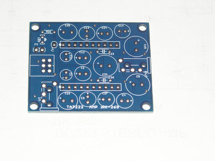 アンプ自作品 RADIO KITS IN JA : ヘッドホンアンプ ： audio ICで造る小型